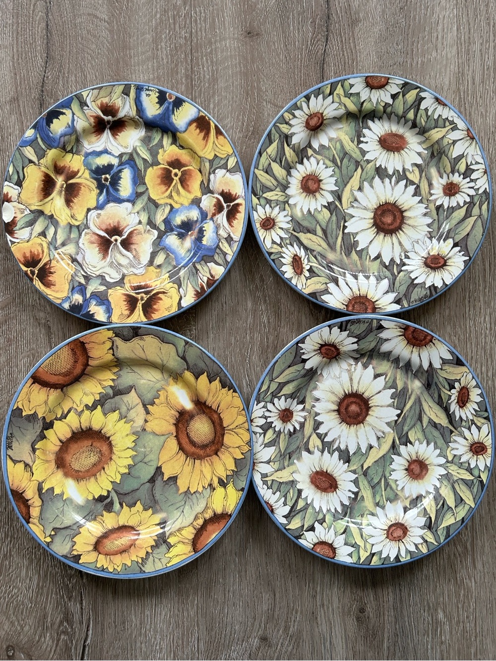 Vtg 90’s Floral Salad Plates - Sunflower, Daisy & Pansy Prints. Set of 4